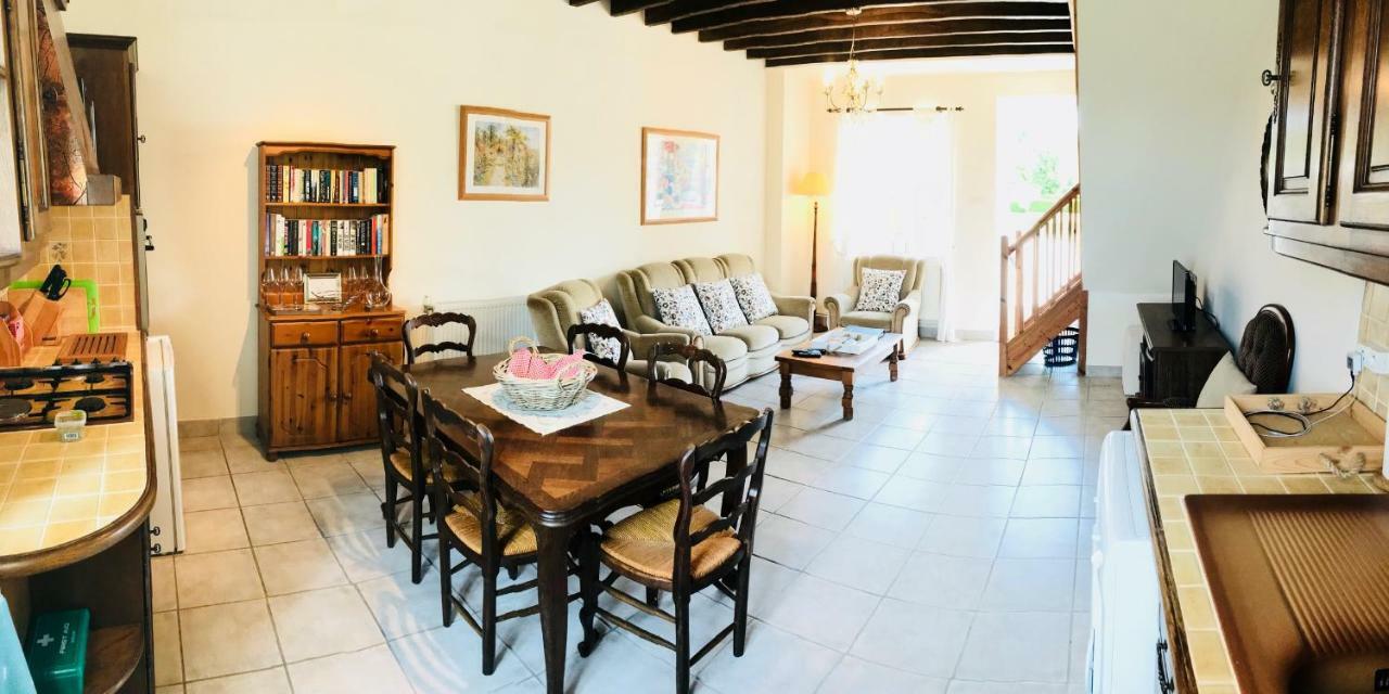 Villa Bonsentier à Barenton Extérieur photo